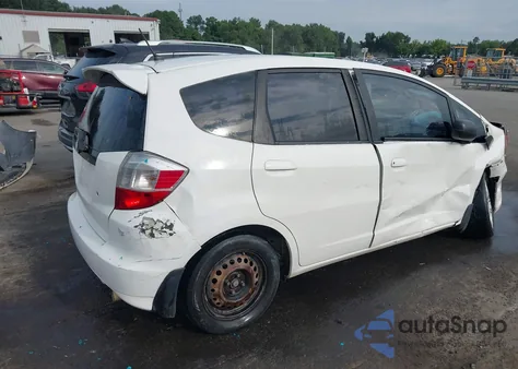 2009 Honda Fit from USA, damaged, VIN JHMGE88299S038010